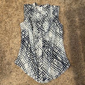 EUC- Cabi flowy ruffled sleeveless tank. Semi-sheer- medium